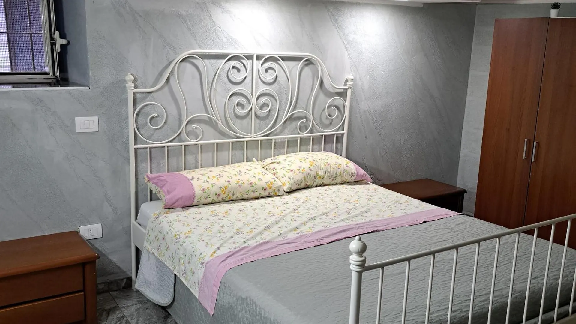 Holiday home Casa Gioia Villa Naples Italy
